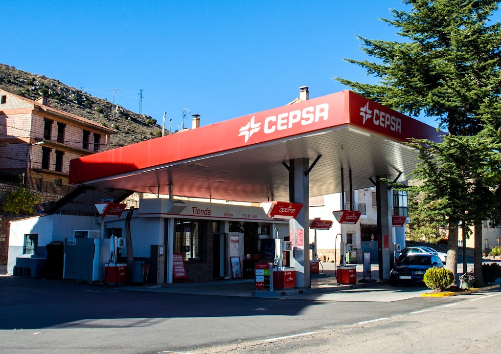 Estacion de servicio CEPSA ALPUENTE