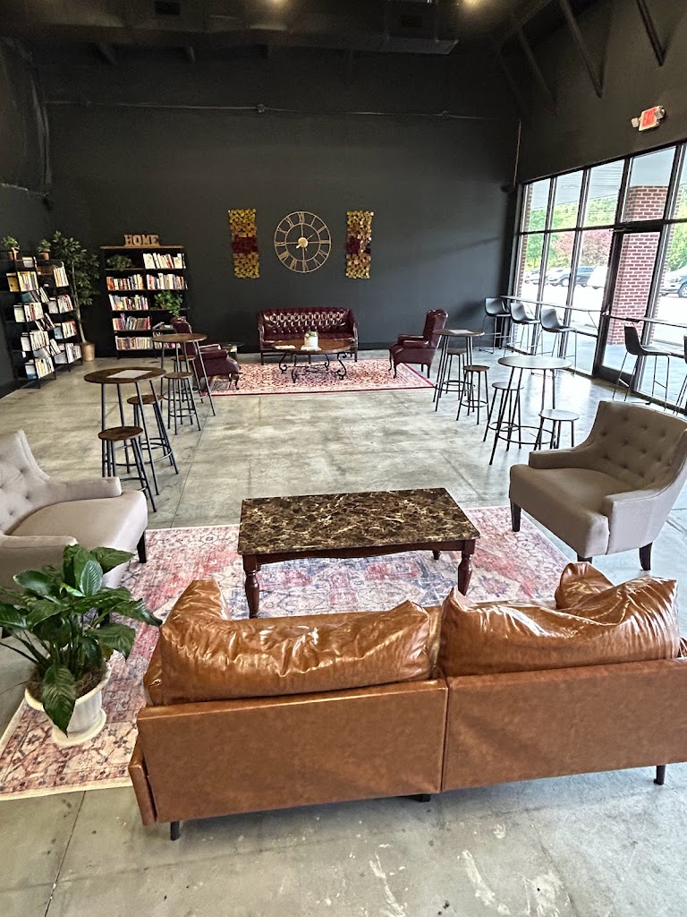  hOMe Yoga Studio & The Winebrary