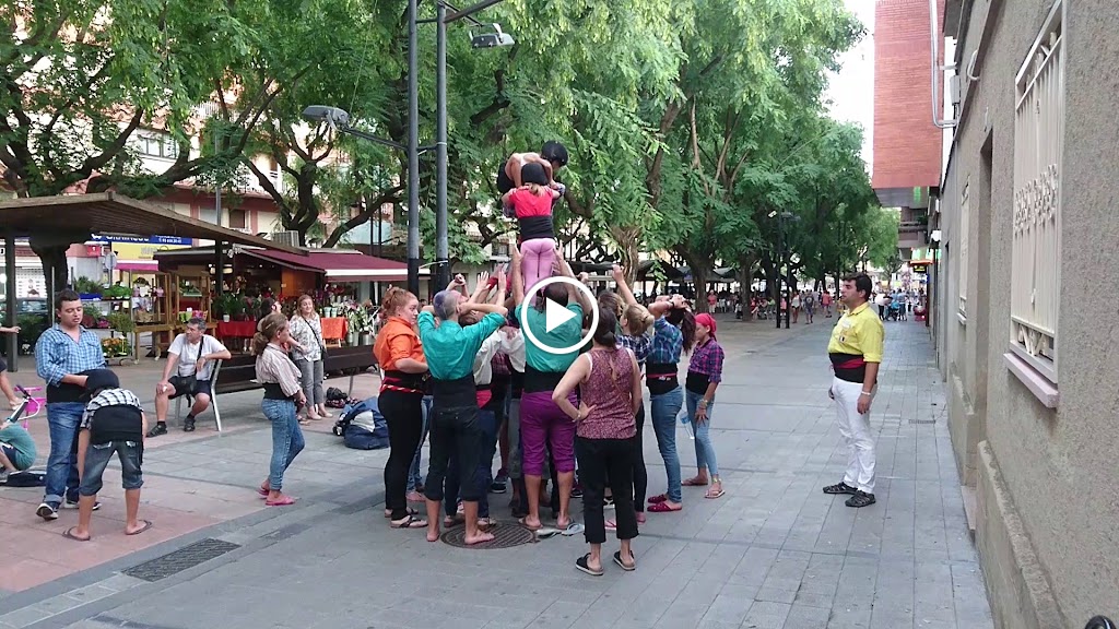 La Tapica Bar — Videos