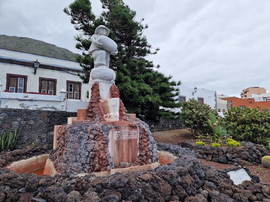 Monumento al motin del Vino