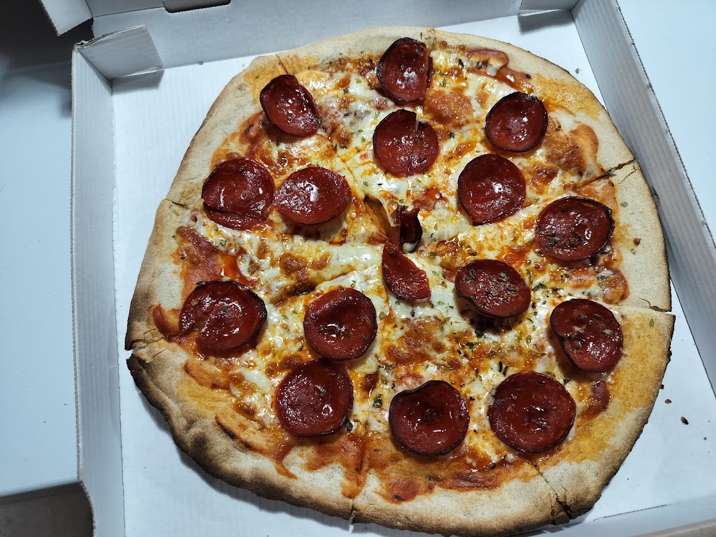 Pizza BOOM — Comida y bebida