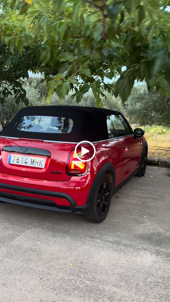 offUgo - Car rental made easy! — Videos