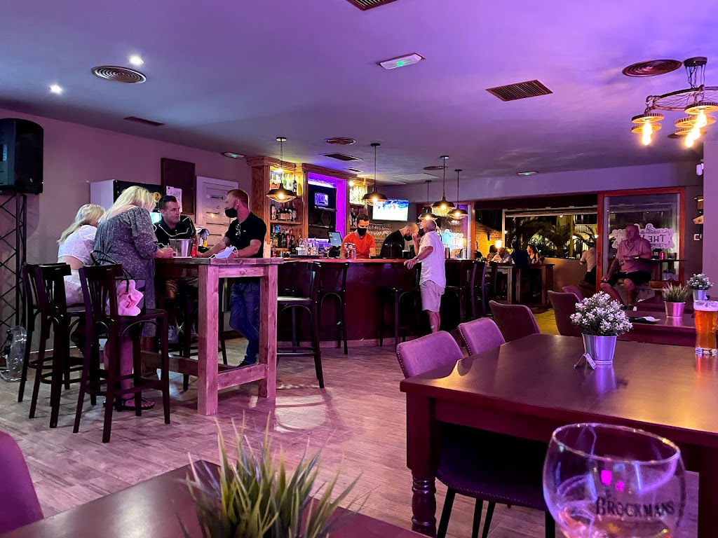 The Vault Bar Tenerife — Ambiente