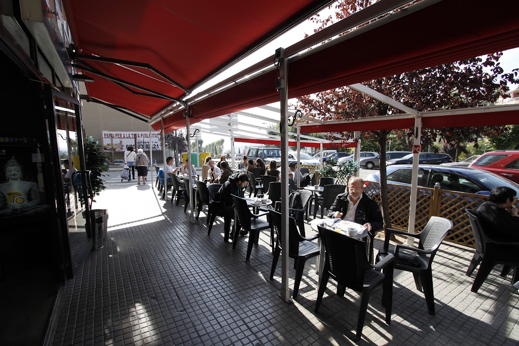 Cafeteria-Bar Dickens