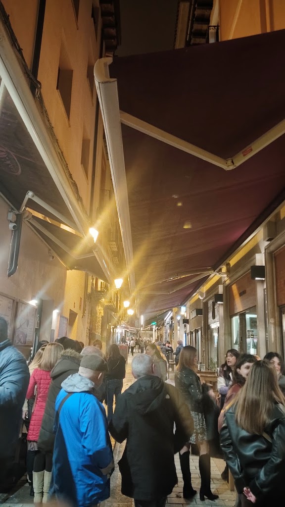 Restaurante La Tavina — Mas recientes