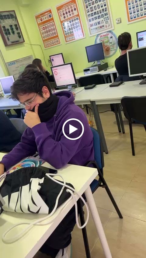 AUTOESCUELA SANTA MARIA — Videos