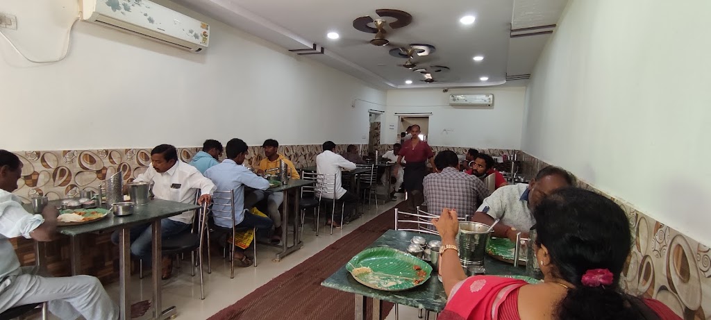 Laxmi Vilas Hotel