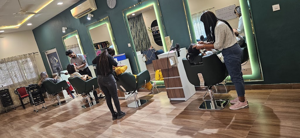 Elegance By Kn Salon And Academy