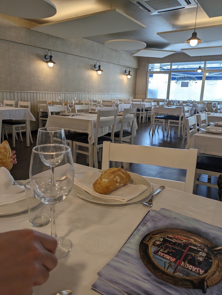 Restaurante Los Penucas — Comida y bebida