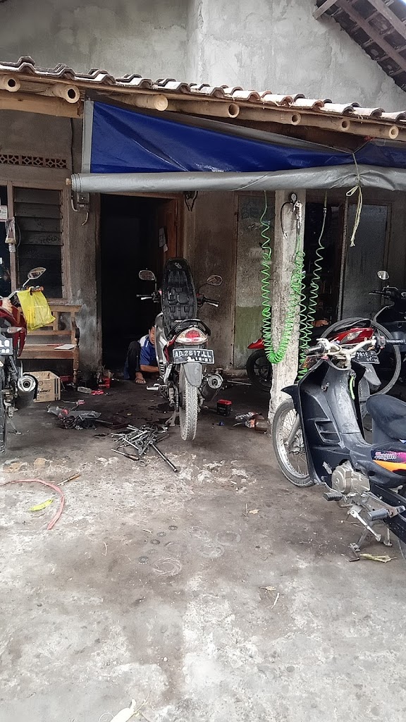 Bengkel Motor Mas Muji