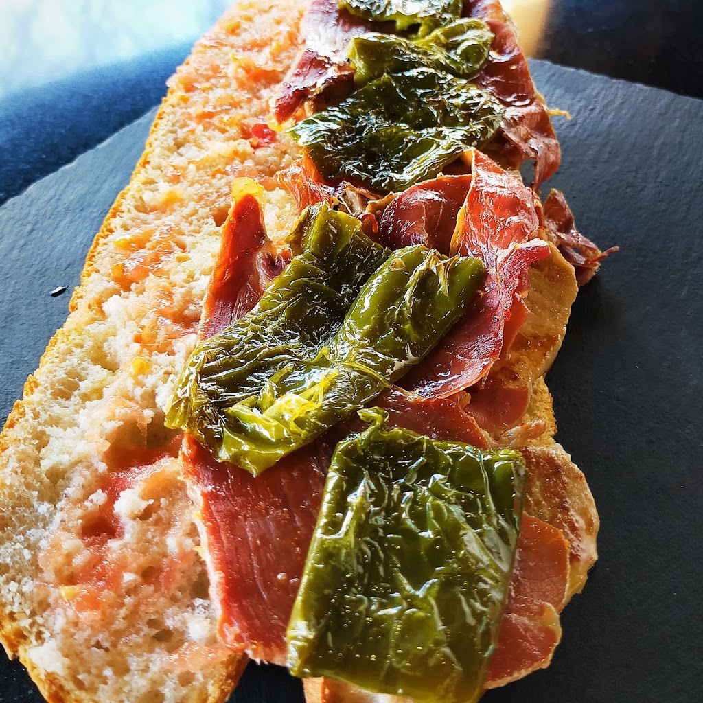 Primer Frankfurt — Comida y bebida
