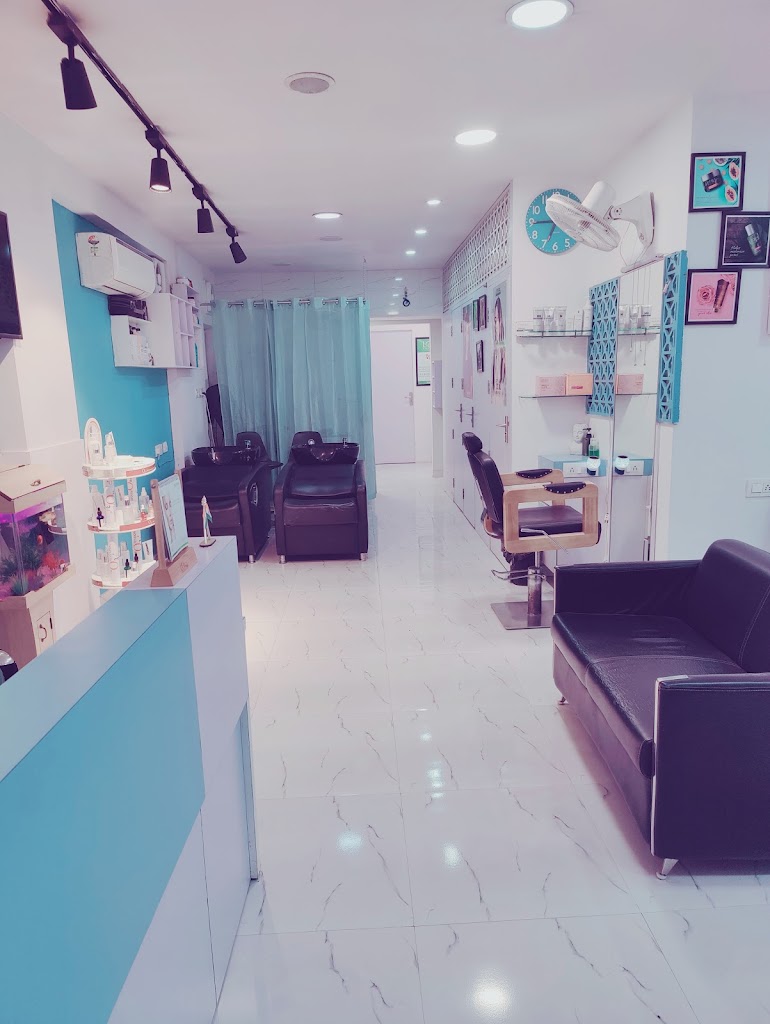 Damyanti Salon Best Salon In Ghaziabad
