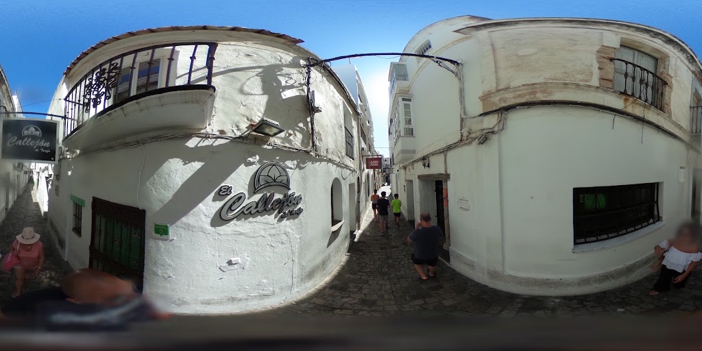 El Callejon de Tarifa — Street View y 360deg