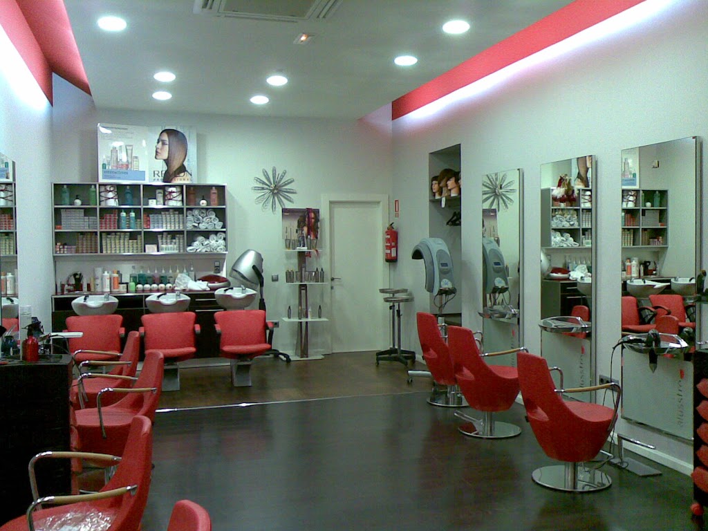 alusstro (peluqueria & estetica & quiromasaje) — Interior