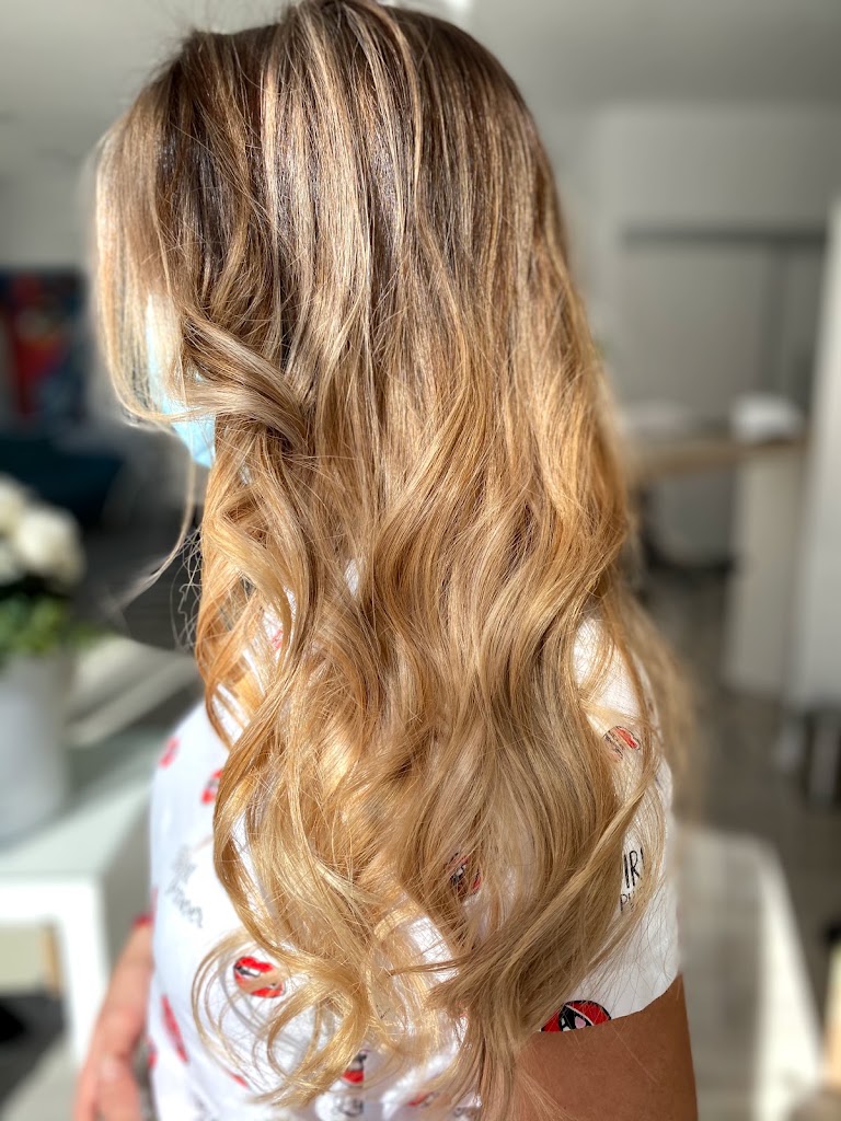 Agua y Miel Estilistas — Peinado