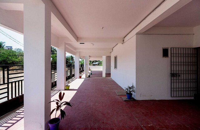 Flagship 28658 Hotel The Swarg Residence