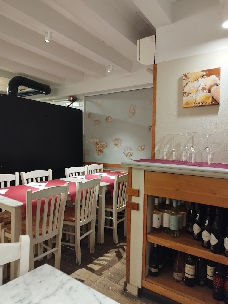 Pizzeria Francesco Sitges — Ambiente