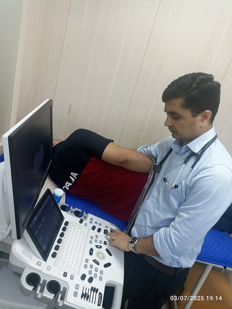 Dr. Dr Munish Dev Cardiologist In Chandigarh