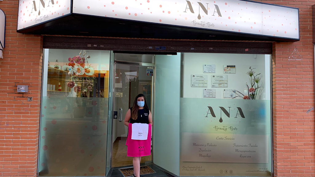 Ana - Beauty Bar