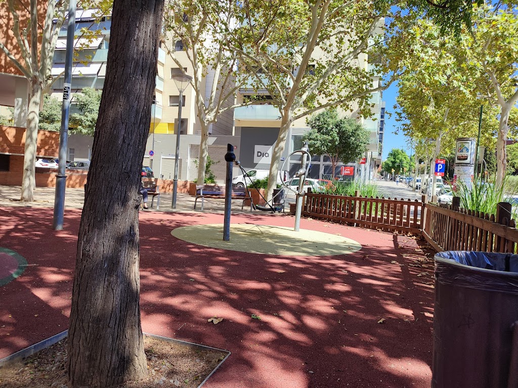 Parque infantil Montesa - Esplugues