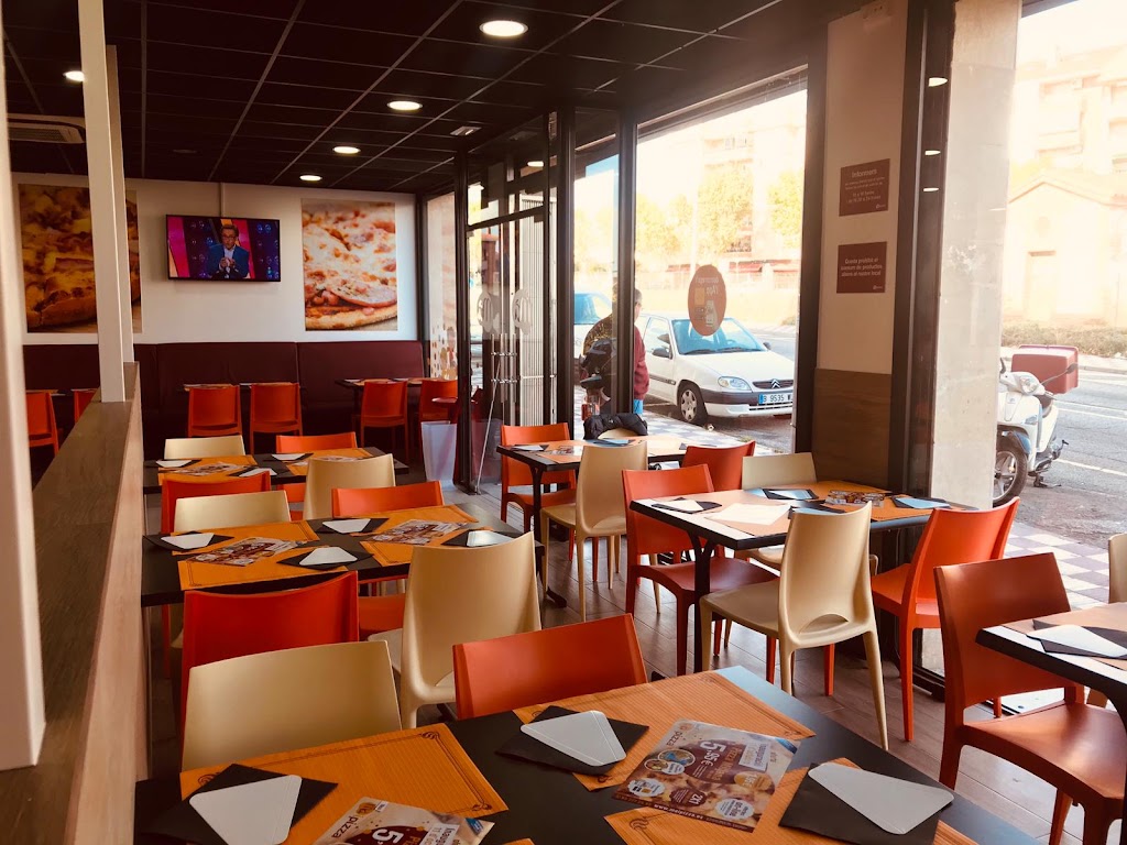 Maipizza Esparreguera — Ambiente