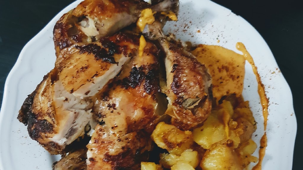 Pizza i Pollo Reus Paisos Catalans — Comida y bebida