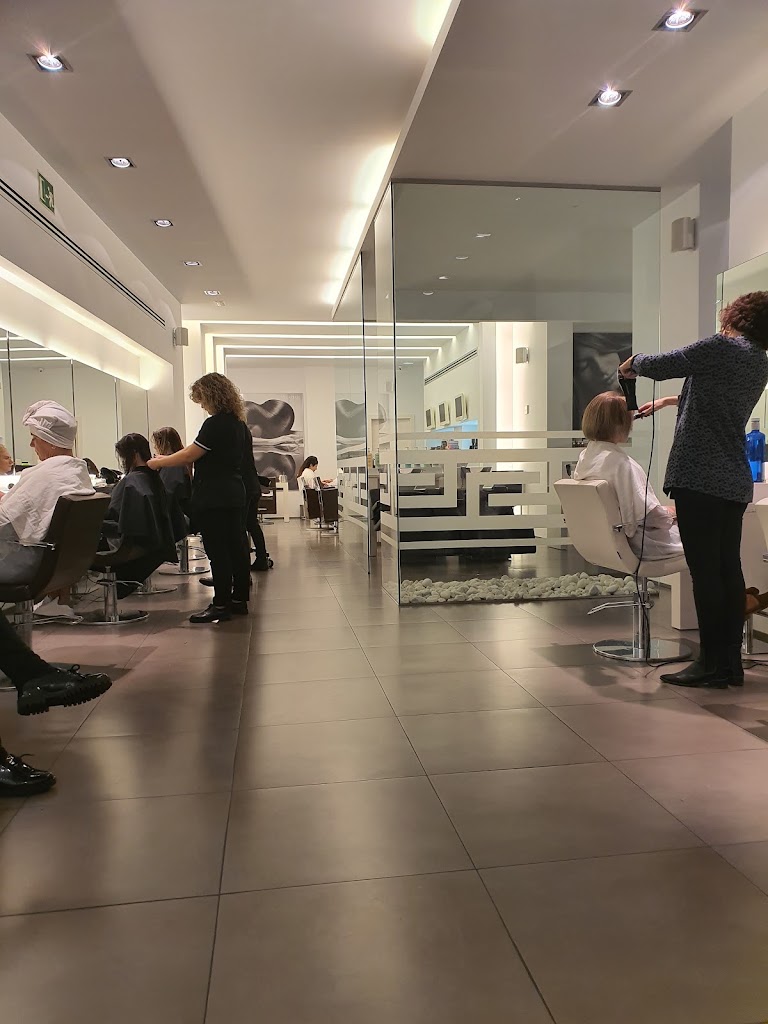 Aire's Peluqueria y Belleza Plasencia — Interior