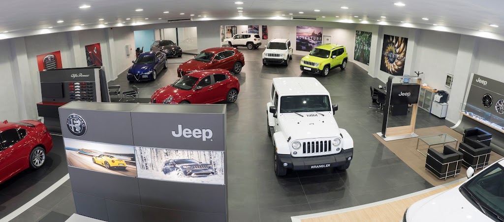 Jeep Mavisa Concesionario Oficial — Interior