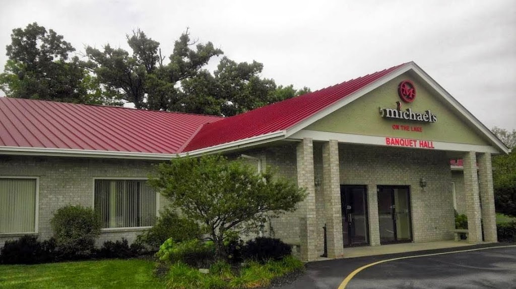  Michael's On The Lake