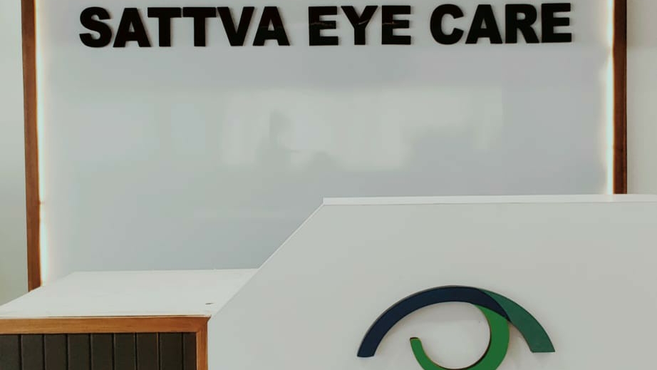 Sattva Eye Care Cataract Specialist Best Eye Hospital Vadaj Ahmedabad