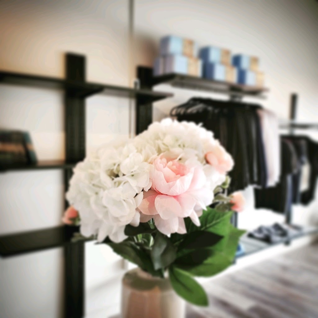  Ombodies Yoga & Functional Wellness