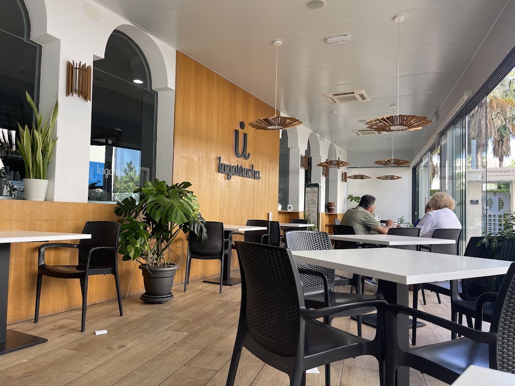 Cafeteria La Garrucha — Ambiente