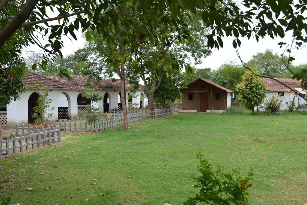 Bhavani Retreat