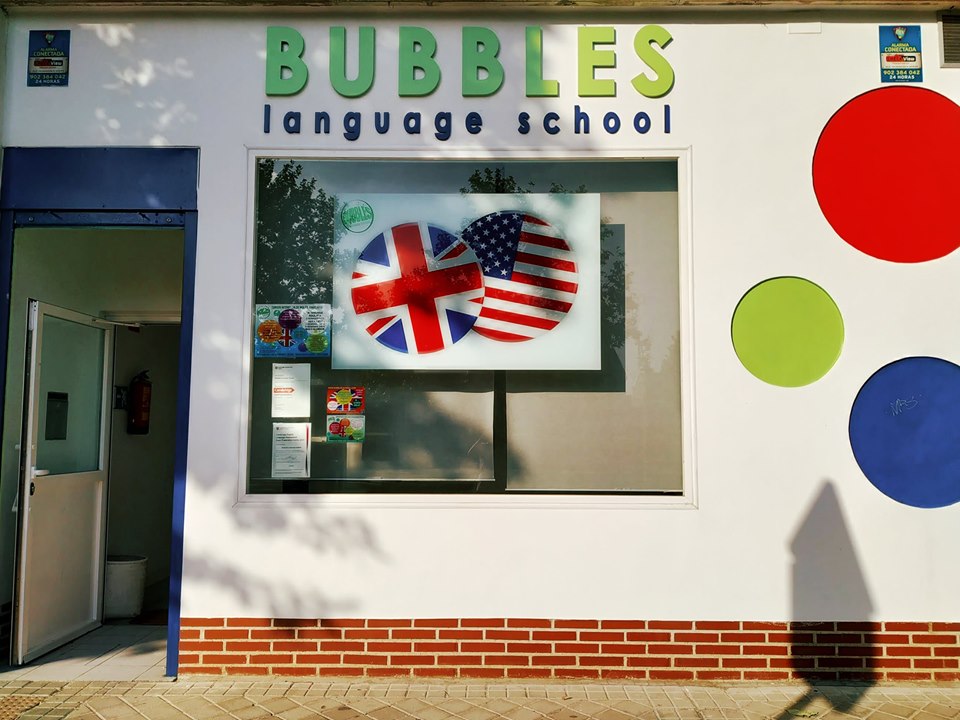 BUBBLES LANGUAGE SCHOOL