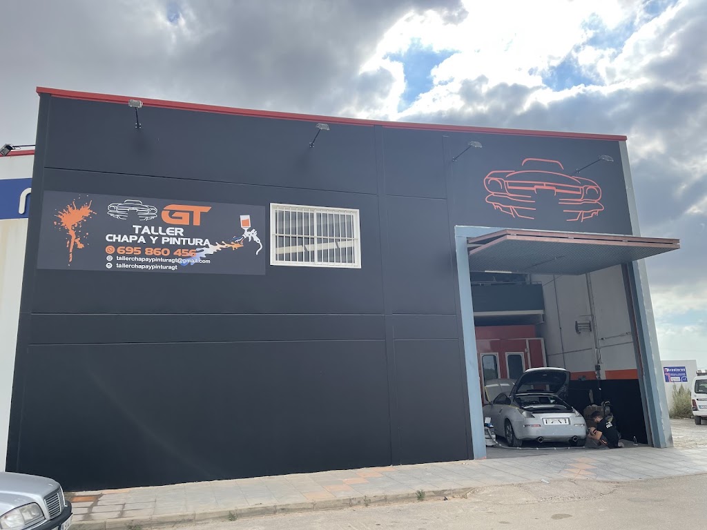 Taller Chapa y Pintura GT — Exterior
