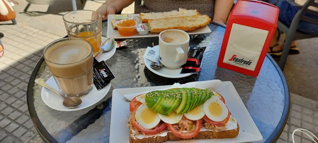 Lo cafe del Barri — Comida y bebida
