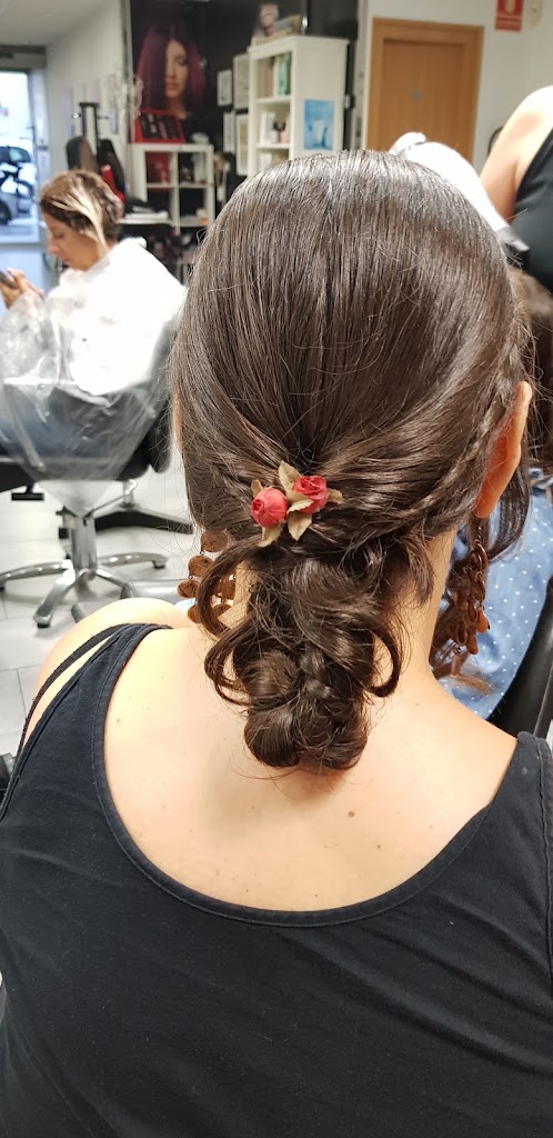 Dolors Jimenez | Peluqueria Granollers — Peinado