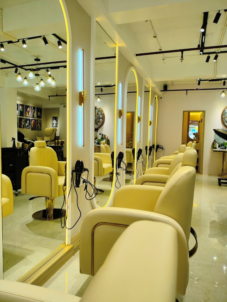 Adera Unisex Luxury Salon