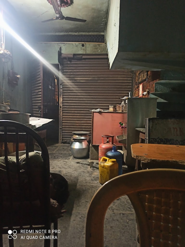Bharat Hotel