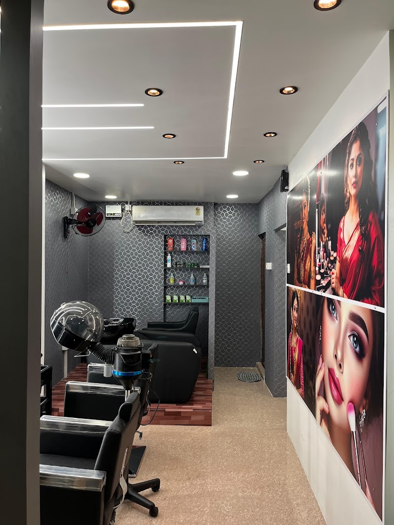 Alies Beauty Parlour In Neelankarai