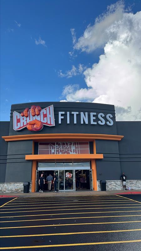  Crunch Fitness - Tulsa Midtown