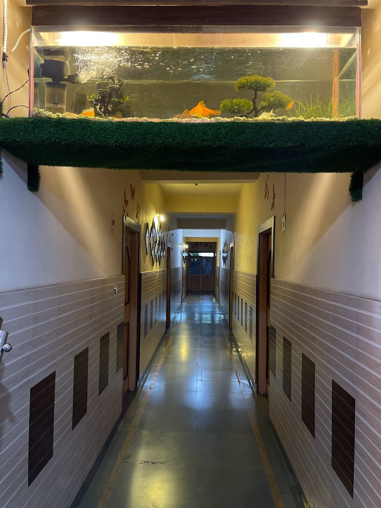 Hotel Guru Nanak Palace
