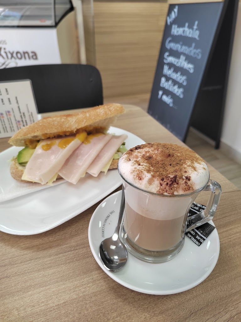 Andy's Coffee — Comida y bebida