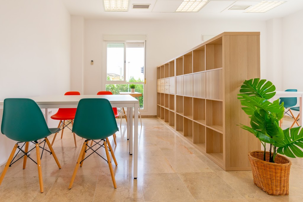 Academia Refuerzo Educativo Ernesto Olivares