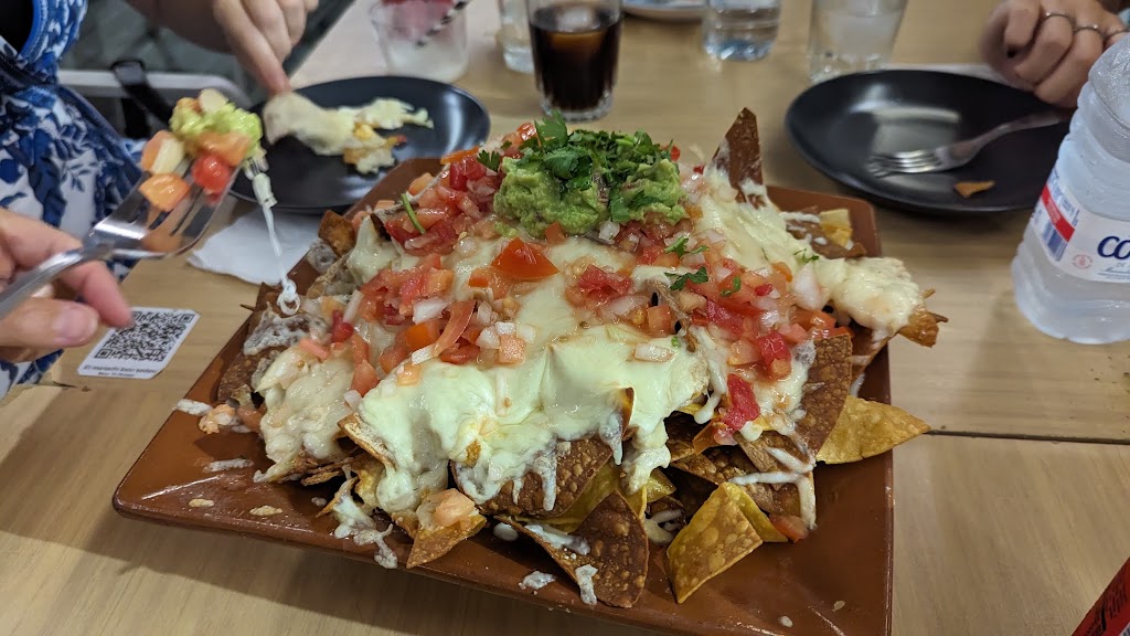 Restaurante El Mariachi Loco — Nachos