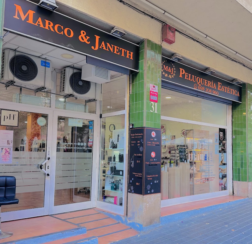 PELUQUERIA/ESTETICA & NAILS MARCO & JANETH — Exterior