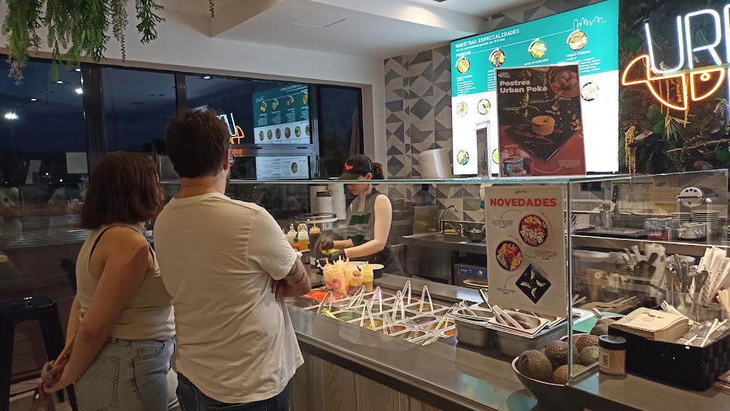 Urban Poke Bar - Tres Cantos — Ambiente