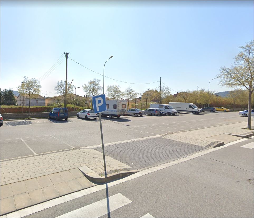 Parquing gratis Montcada y Reixac — Estacionamiento