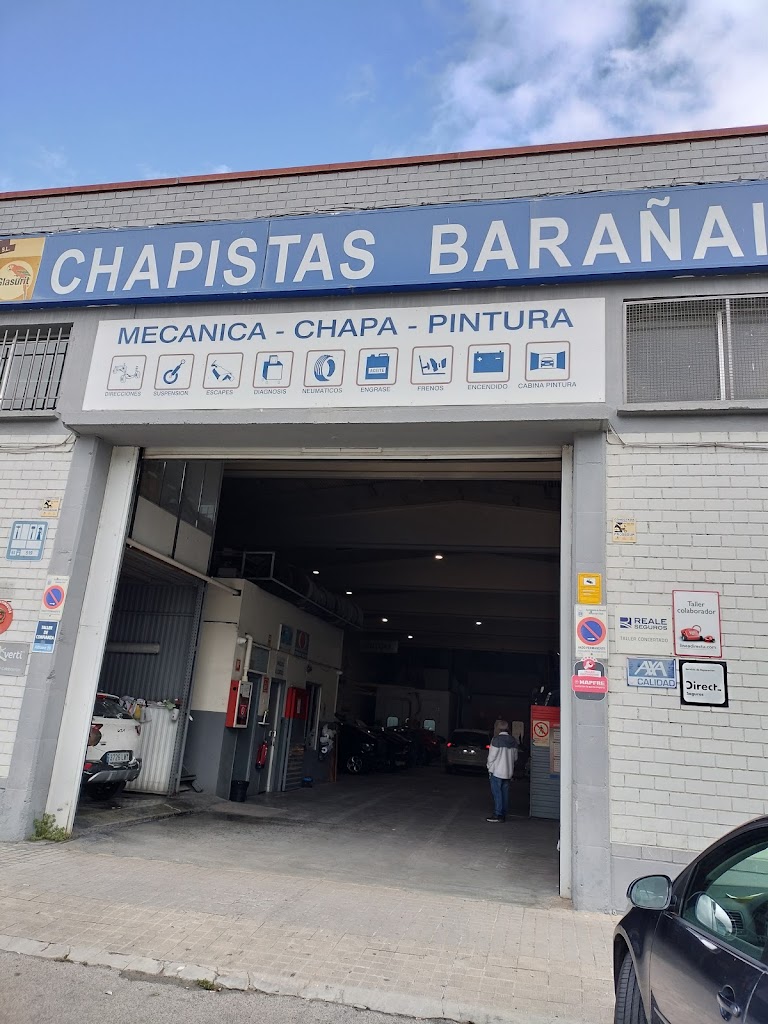 Chapistas Baranain — Exterior