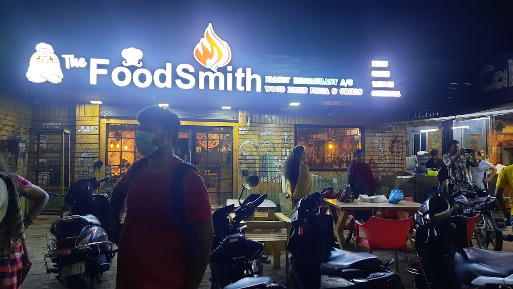The Foodsmith Woodfire Pizza Grill